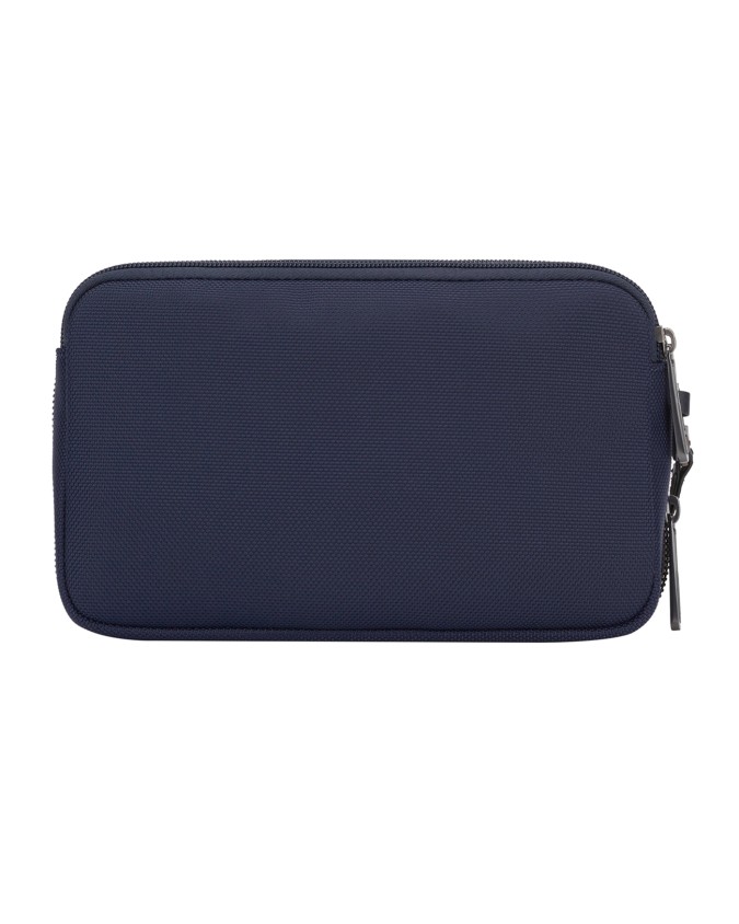 Piquadro - Brief 2: A two-compartment...