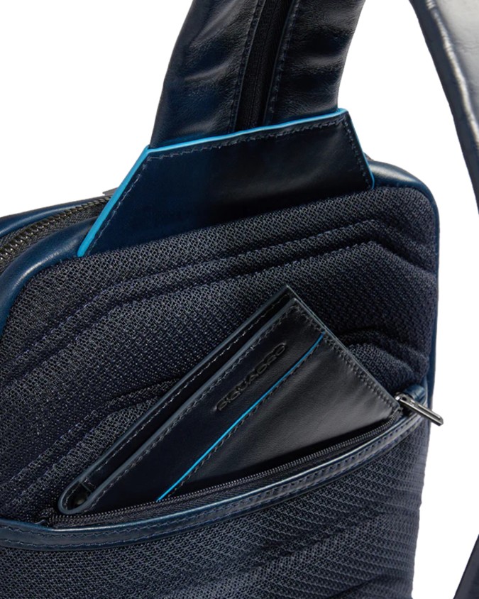 Piquadro - Ein-Schulter-Tasche aus...
