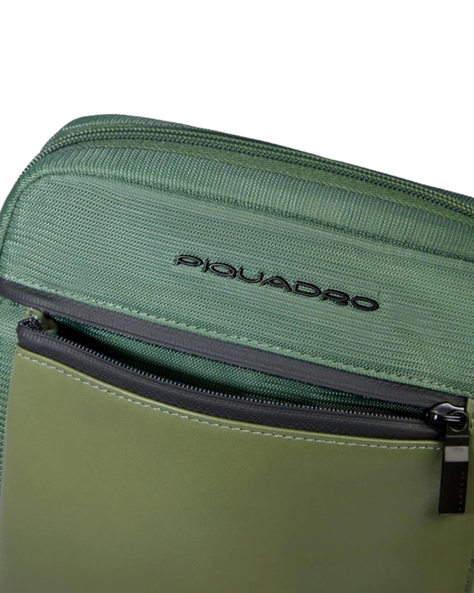 Piquadro – Leather and fabric iPad...