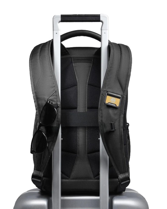 Piquadro – Reiserucksack mit Platz...