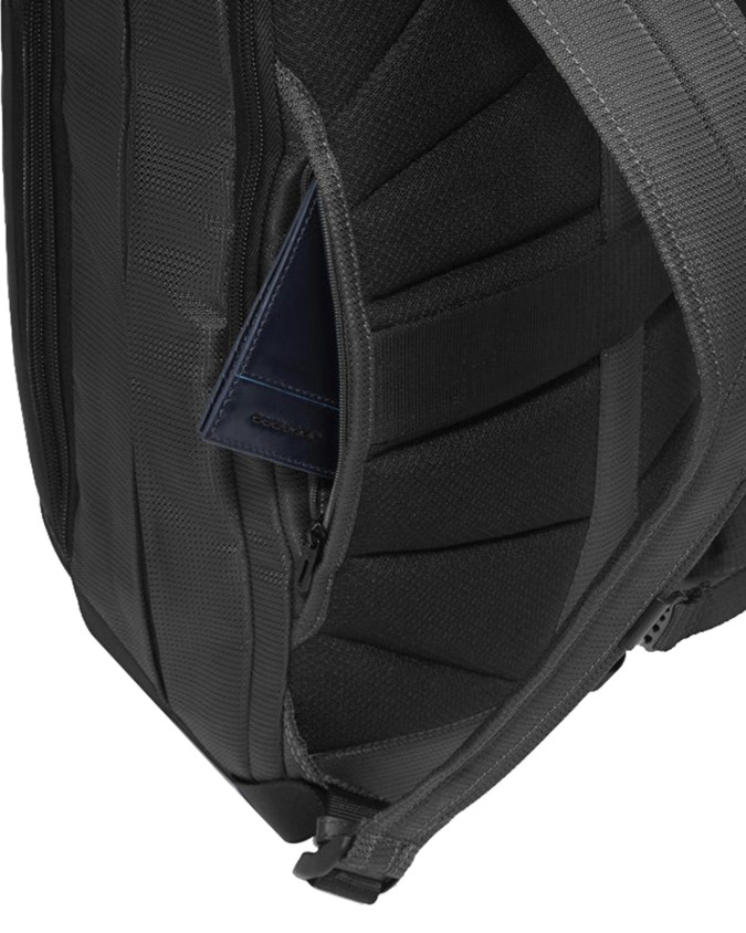 Piquadro – 14-inch laptop travel...