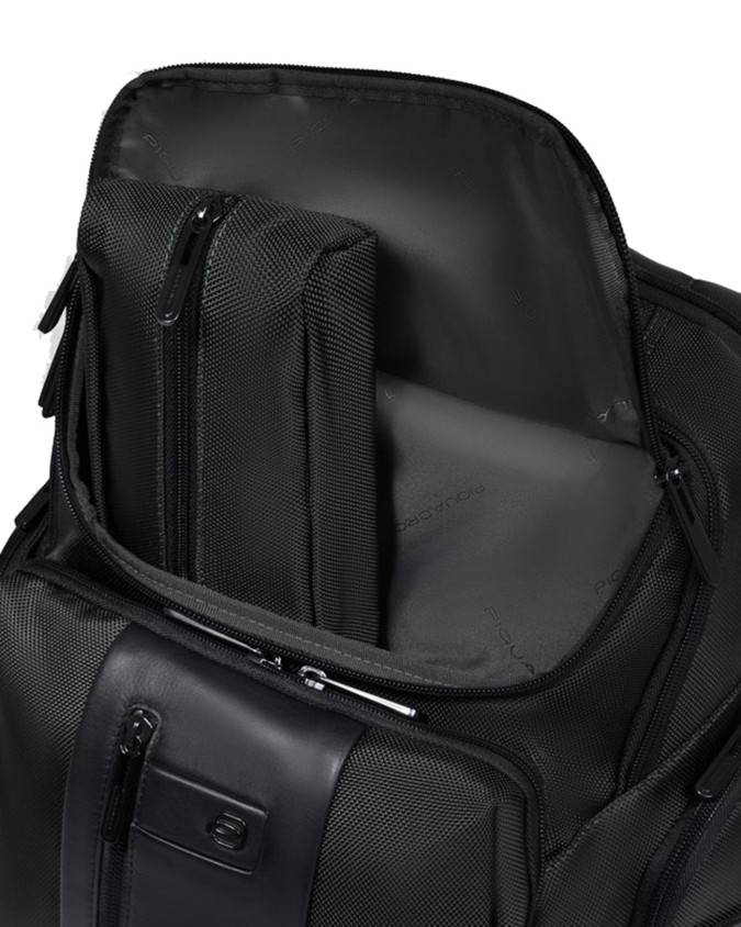 Piquadro - Leather and fabric...