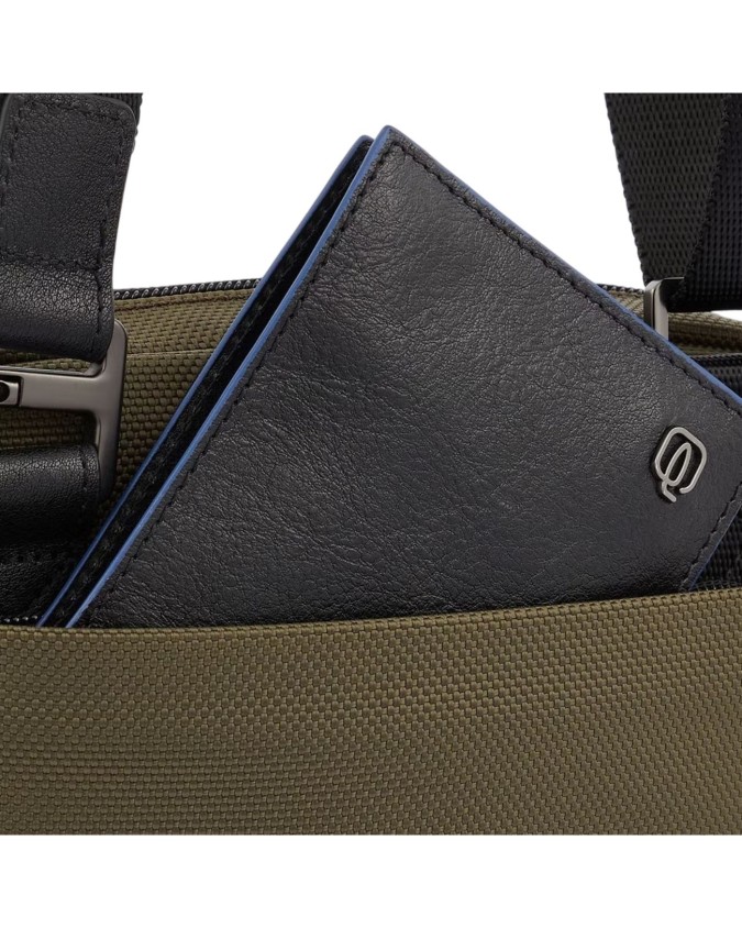 Piquadro - Brief 2: Large iPad®-sized bag made from recycled