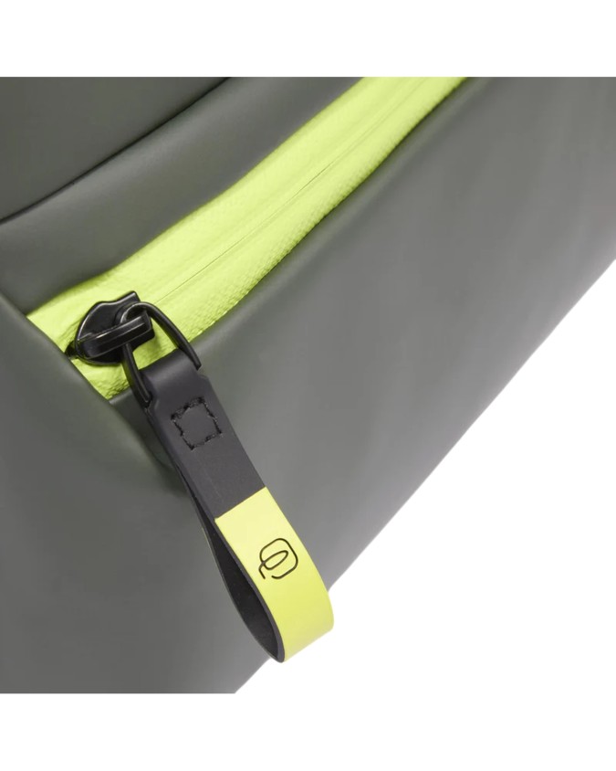 Piquadro - Vertikale Herrentasche aus...