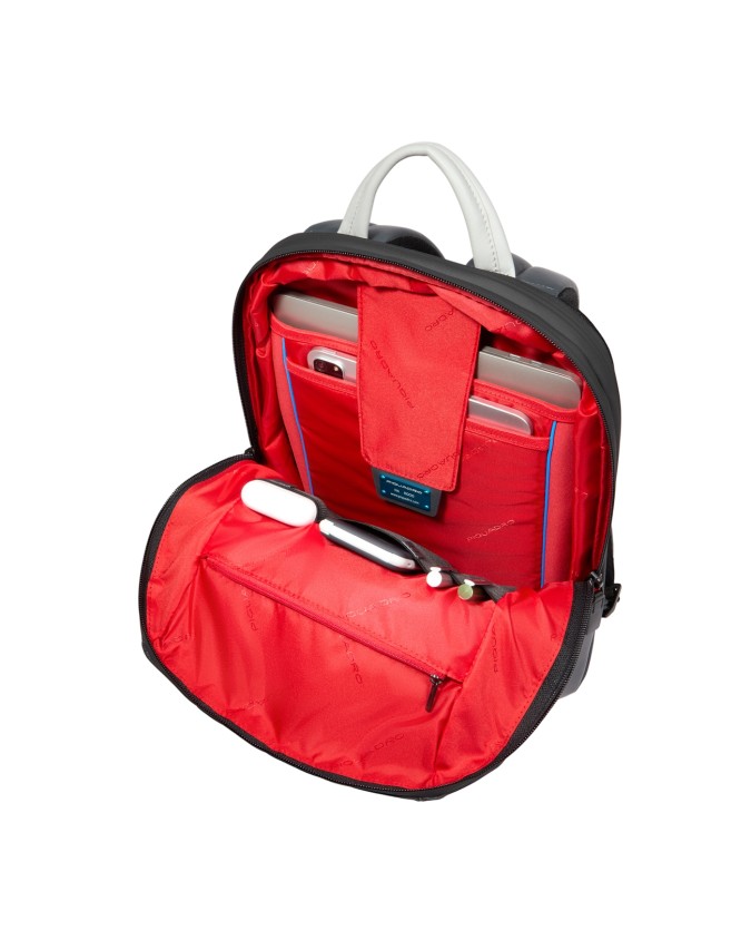 Piquadro - Men's leather backpack...