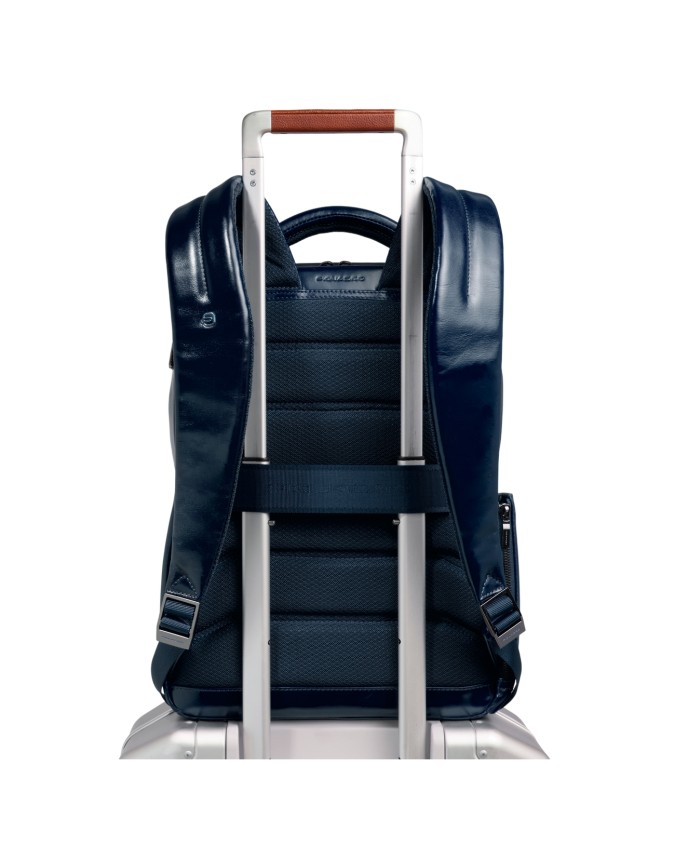 Piquadro - Men's Leather Backpack...