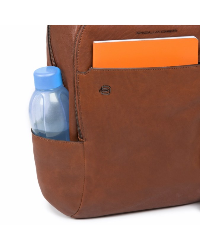 PIQUADRO - Zaino in pelle cuoio - Cuoio naturale - CA3214B3/CU su Studioarch