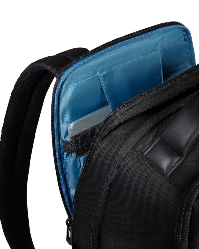Piquadro – Leather and fabric travel...