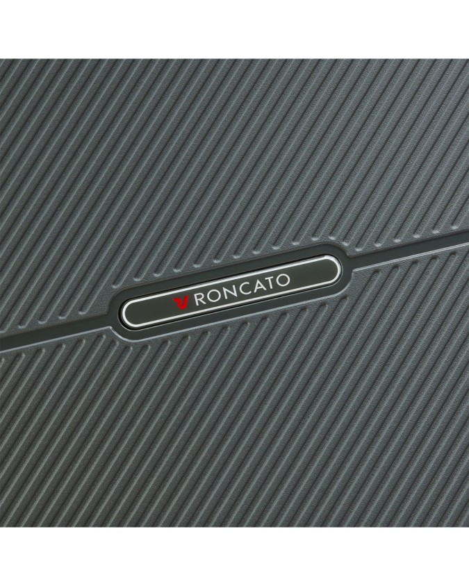 Roncato - Medium-sized 66-cm...