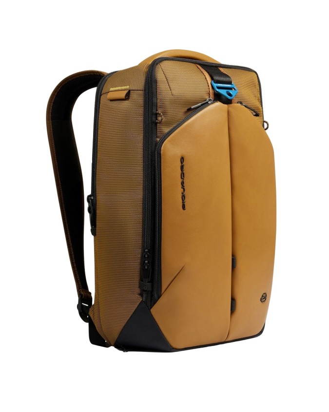  Piquadro – Zaino da viaggio porta pc 15.6’’ in pelle vegana e