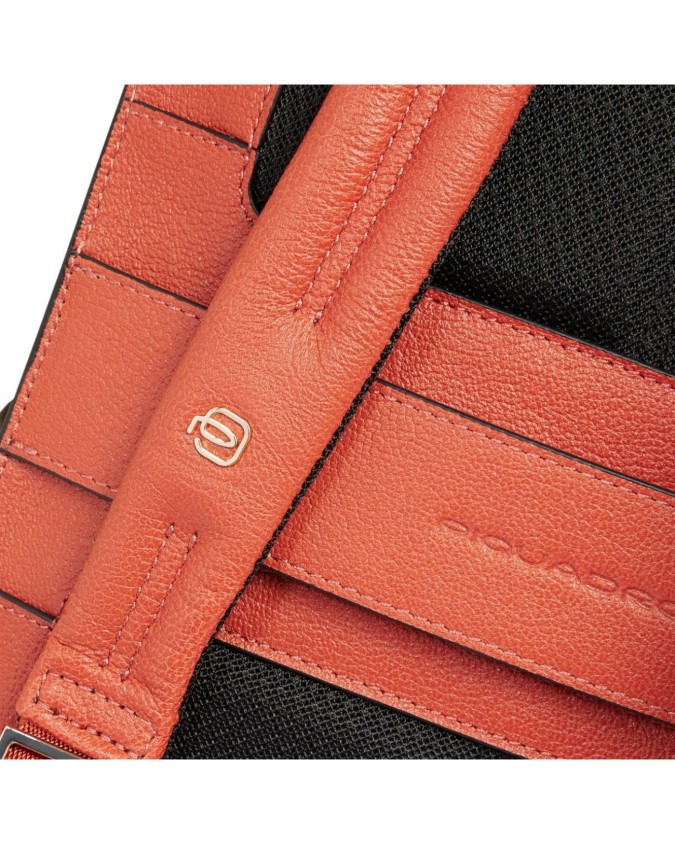  Piquadro – Zaino donna porta iPad in pelle