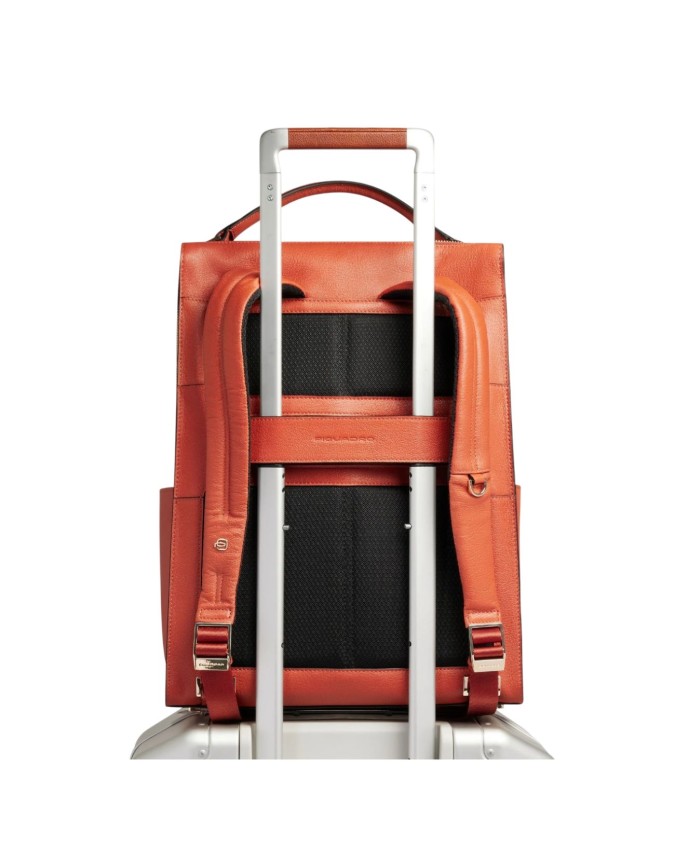  Piquadro - Zaino donna in pelle porta pc 15,6" con protezione