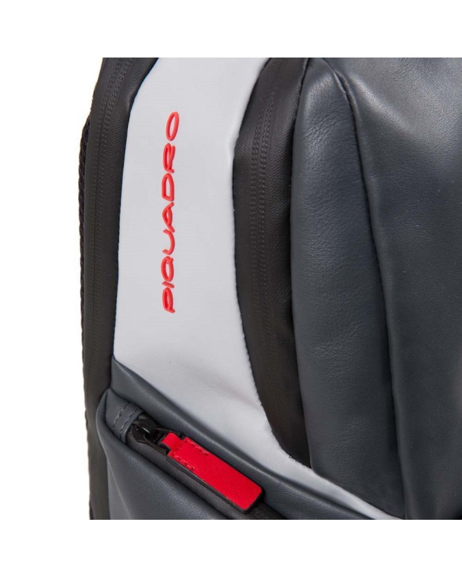 Piquadro Zaino iconico all-tech in pelle Brief - Grigio/Nero - CA4550BRBM/GRN  | Studioarch.com