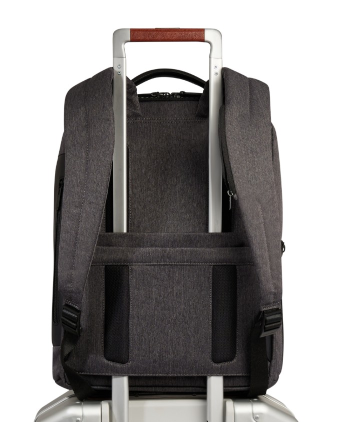 Piquadro - Medium Backpack for a...