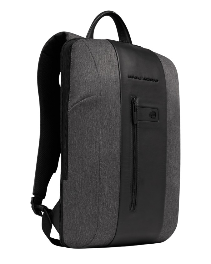 Piquadro - Schmaler Rucksack aus...