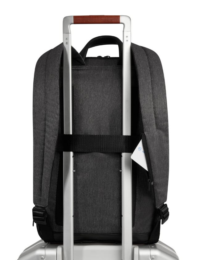 Piquadro - Slim fabric and leather...