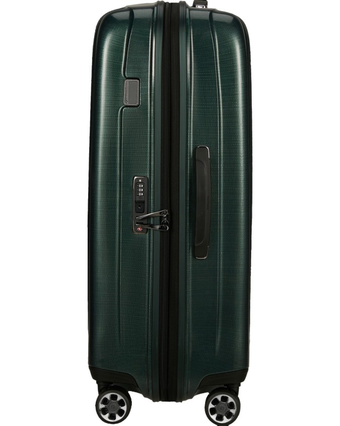 Samsonite - Nexis 76-cm Expandable...