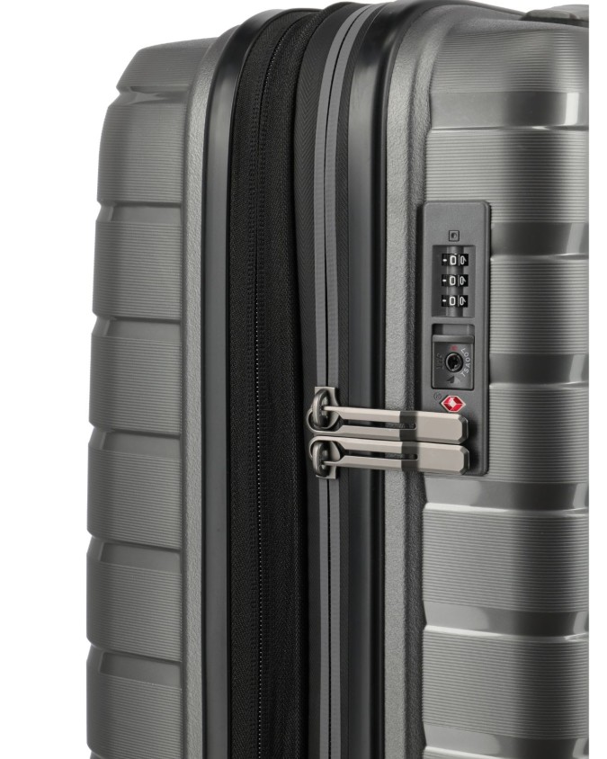 Travelite – Size S polypropylene...