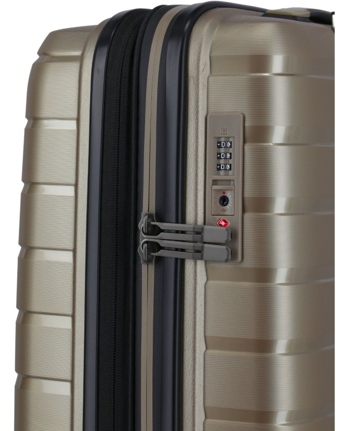 Travelite – Size S polypropylene...