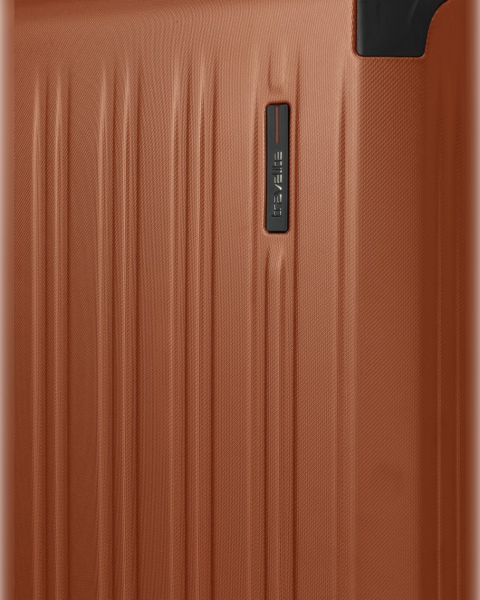 Travelite - Dynamiic Luggage Set in 3...