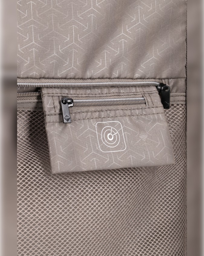 Travelite – Expandable carry-on...