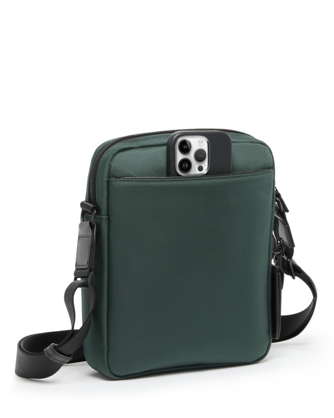 Tumi - Compact leather shoulder bag made of Alpha 3 ballistic