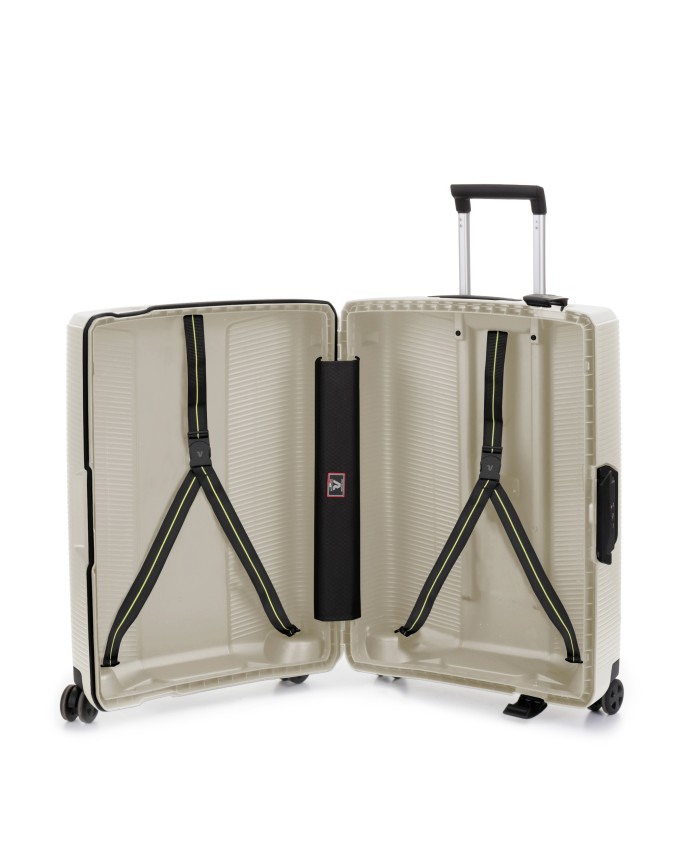 Roncato - Medium 68.5 cm Polypropylene Trolley with 4 Wheels by