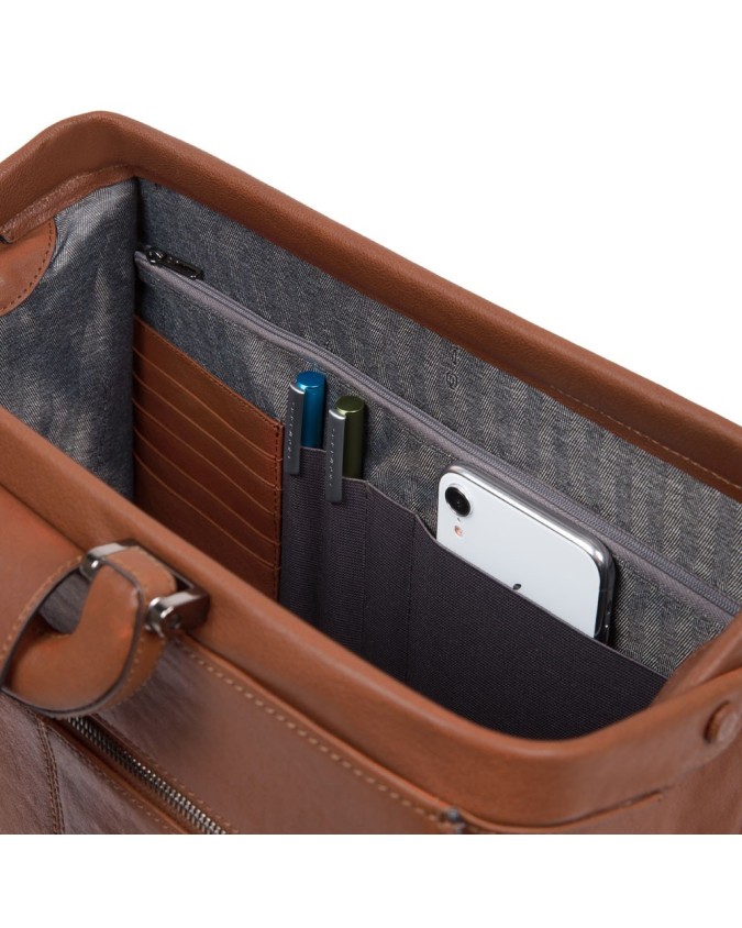 Piquadro - Borsa da medico Black Square - CA2007B3 su Studioarch