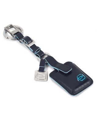 Connequ Piquadro: lo Smart Tracker per connetterti con bagagli ed accessori  - Studioarch.com