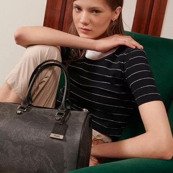 Tasche der ersten Klasse