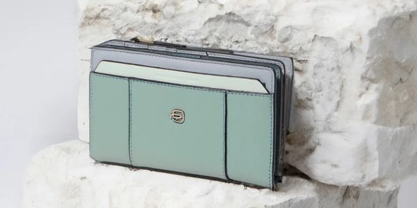 Il Fascino del Portafoglio Mini: Trend Moda e Vantaggi