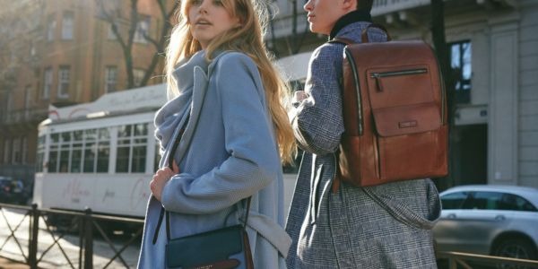 Tendenze moda 2025: cosa ci farà perdere la testa quest’anno?